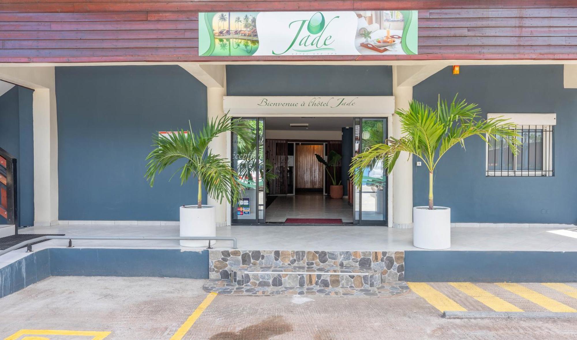 Jade Hotel And Spa Bandrele Εξωτερικό φωτογραφία