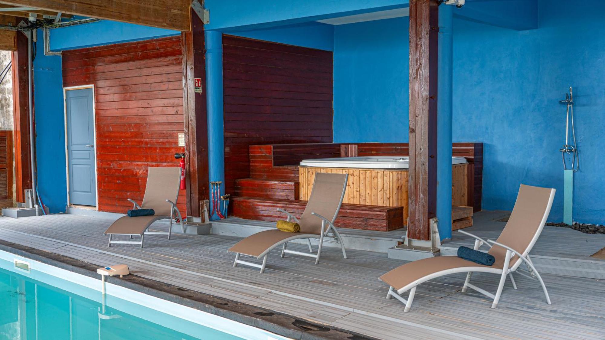 Jade Hotel And Spa Bandrele Εξωτερικό φωτογραφία